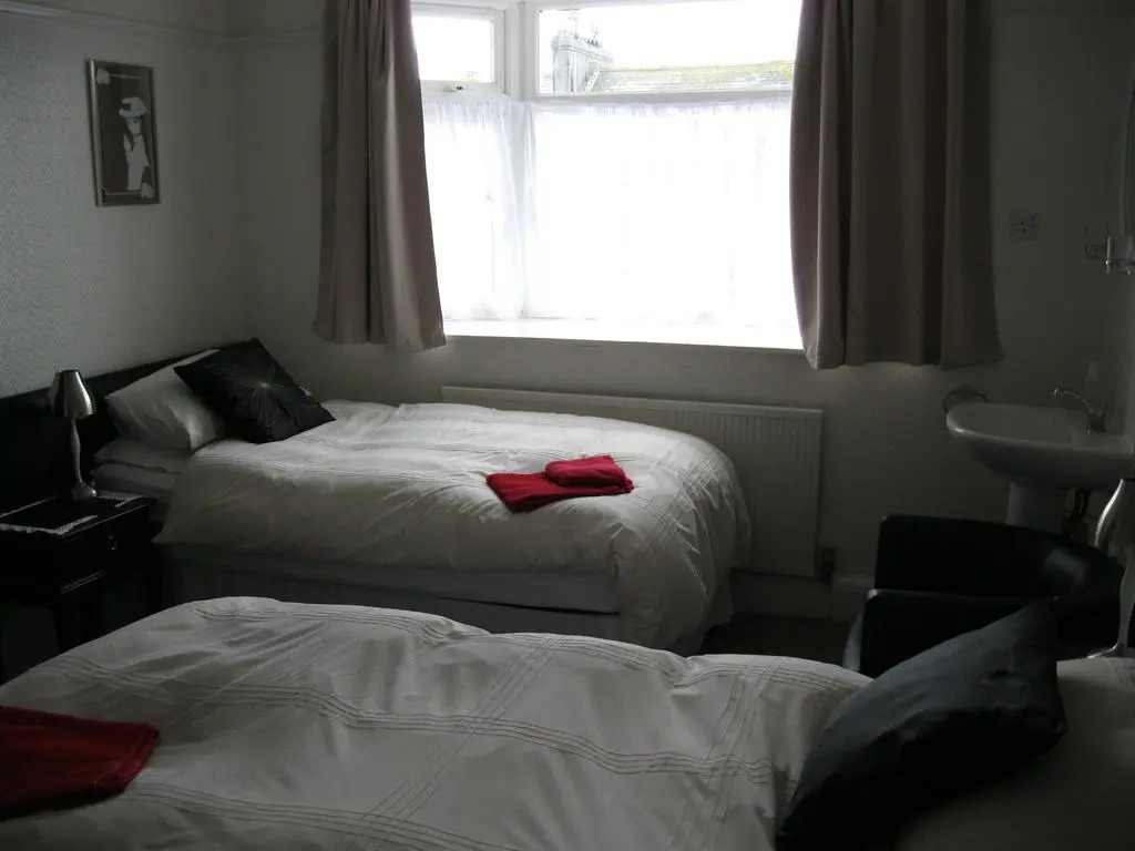 Valdene Hotel