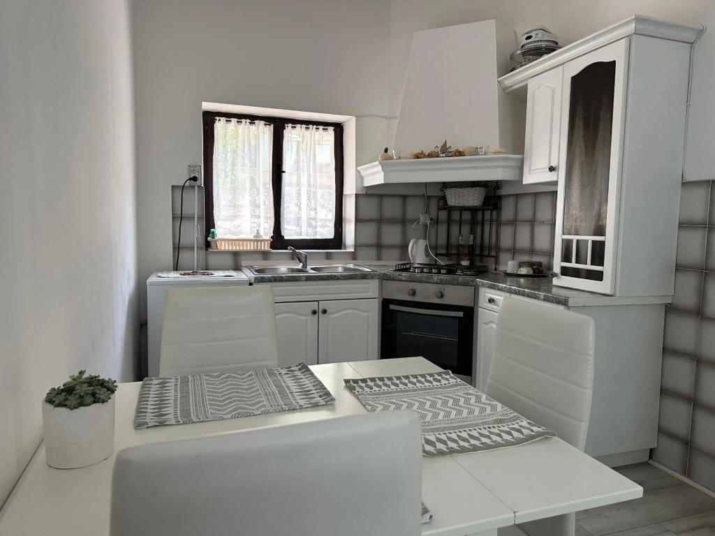 Quiet countryside apartments near the city and the sea