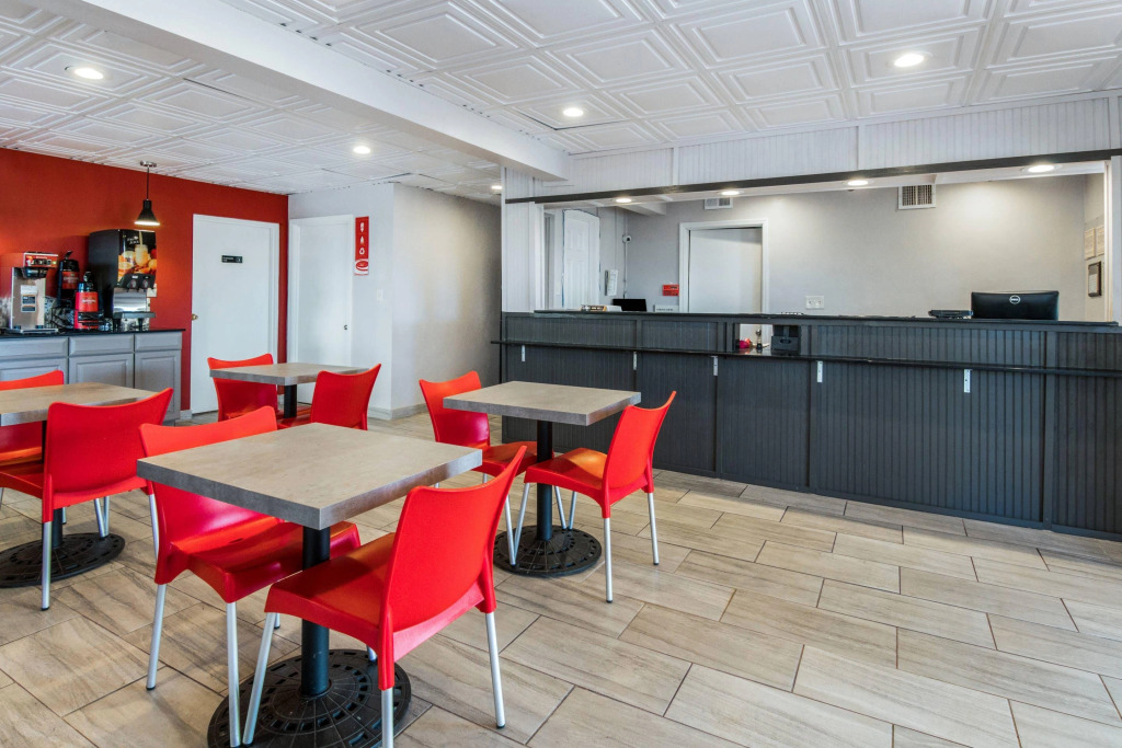 Econo Lodge - Conyers