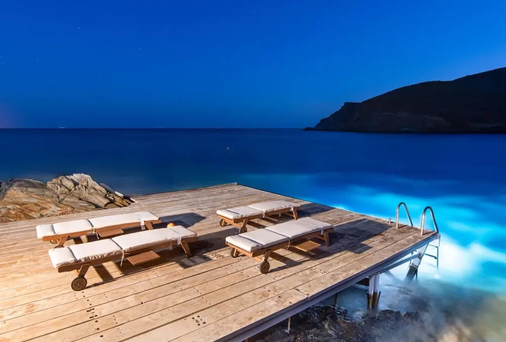 Inviting 8-bed Villa in Ermoupoli - Villa Blueros