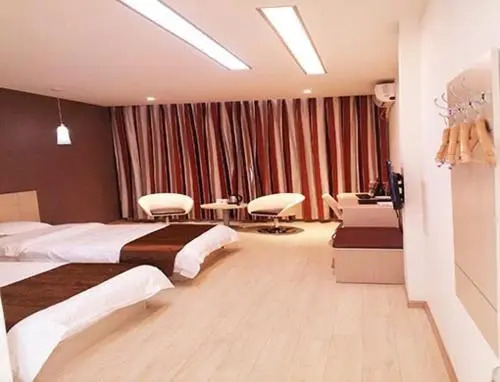 Thank Inn Chain Hotel Sichuan Suining Mingyue Road