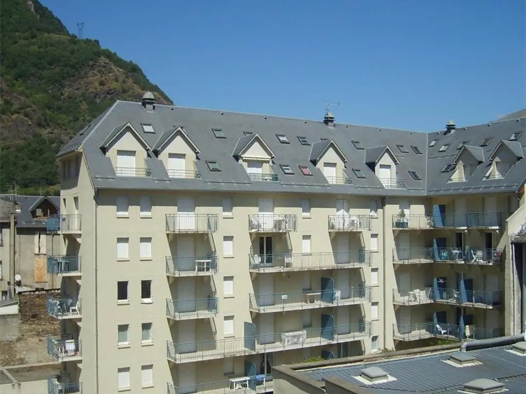 Appartement Bagnères-de-Luchon, 2 pièces, 4 personnes - FR-1-313-195