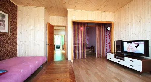 Happy House