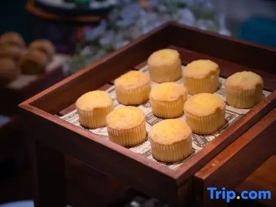 Xiangyang Xiyue Carrey Hotel