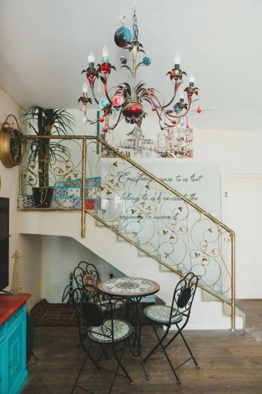 Eldar Villa