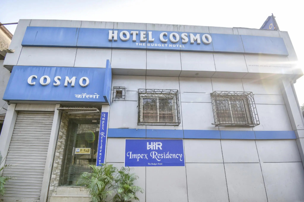 OYO 76488 Hotel Impex Residency