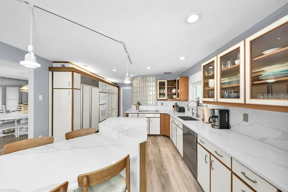 Bay House Retreat managed by Beach Retreats