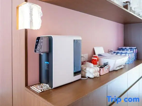 Shanghai Shuli Huawai Homestay (Lingang Dishui Lake)