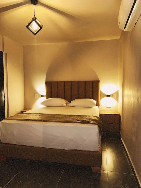 History Center Hotel