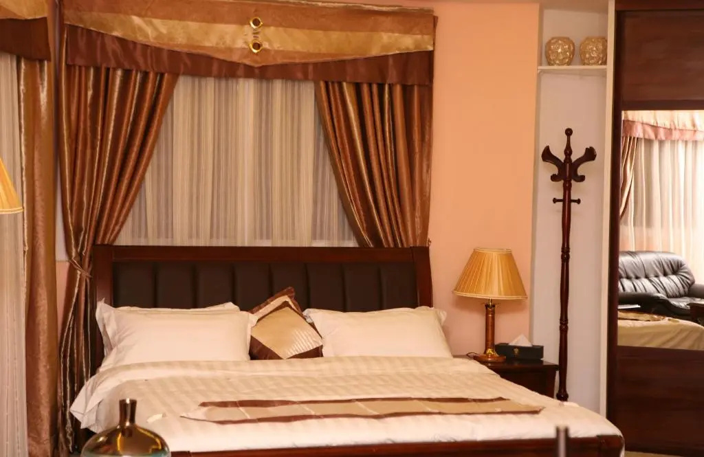 Seven Wonders Luxury Camp