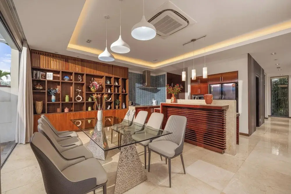 Ocean Villa Da Nang 4BR 5 Beds, Private Pool and Kitchen