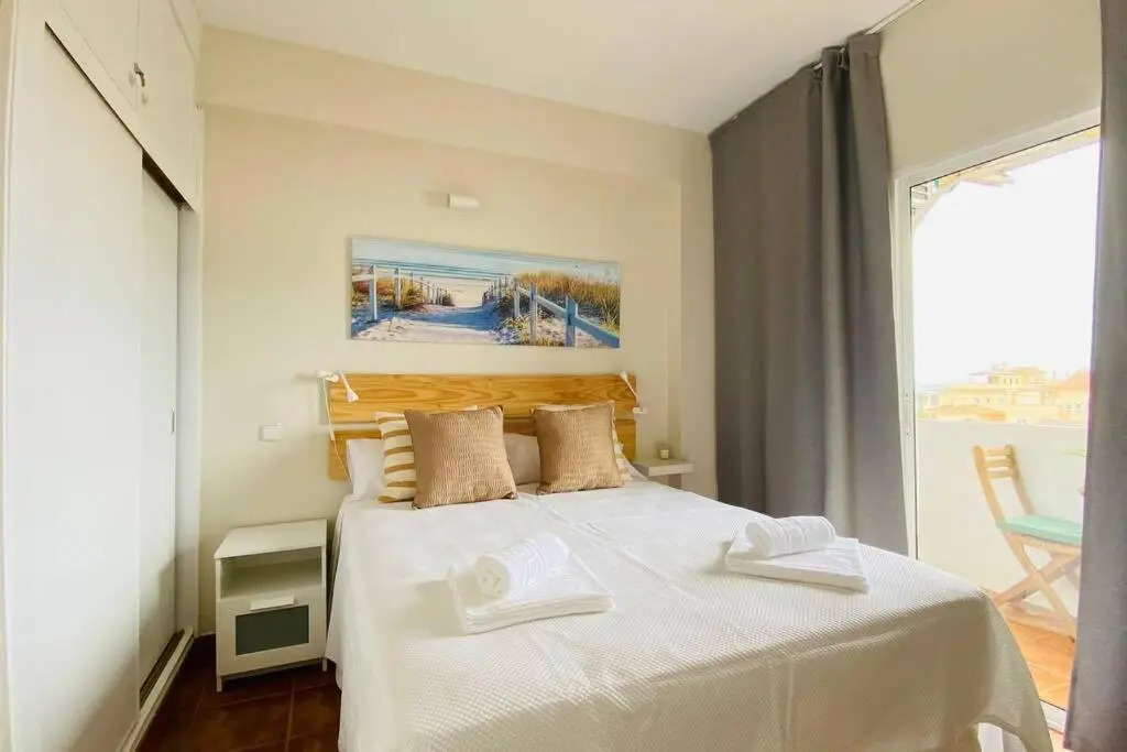 Soleado apartamento reformado 2 hab. en Playamar