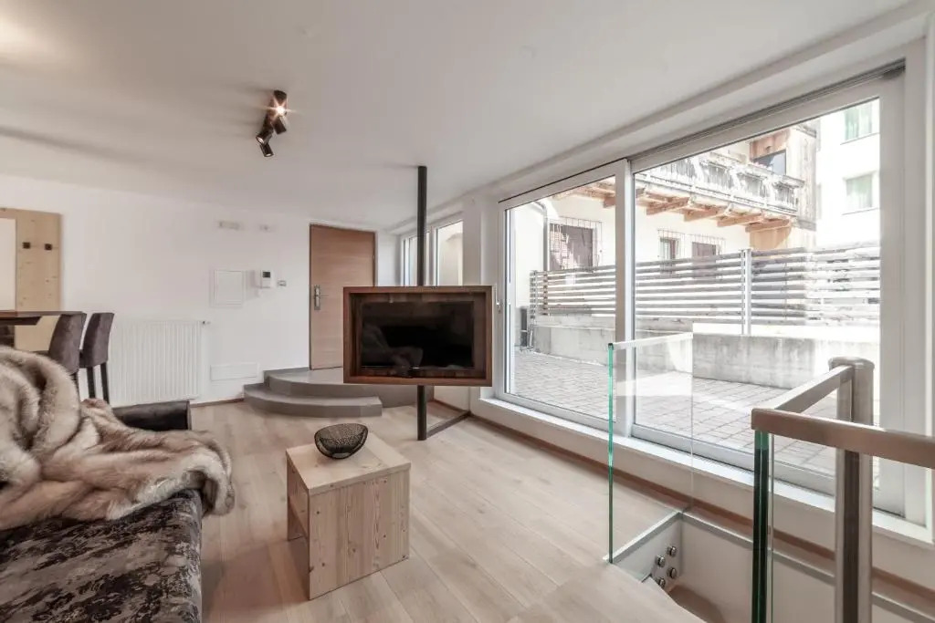 Dolomite Apartments 901 - 905 by Familiaris