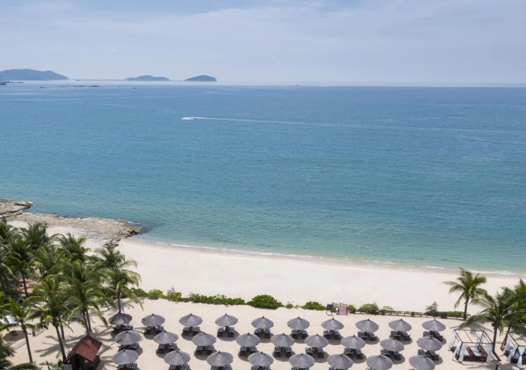 Курорт The St. Regis Sanya Yalong Bay