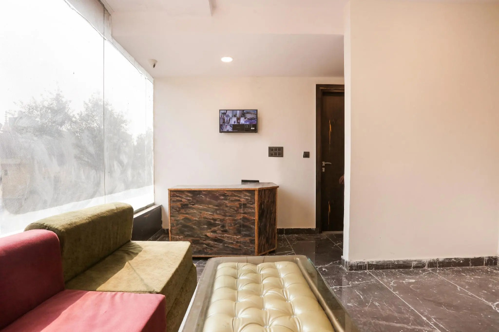 OYO Flagship 76522 Star Stay