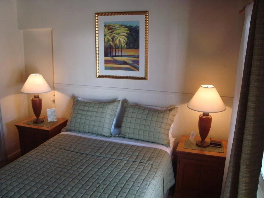 Tropicana Motel