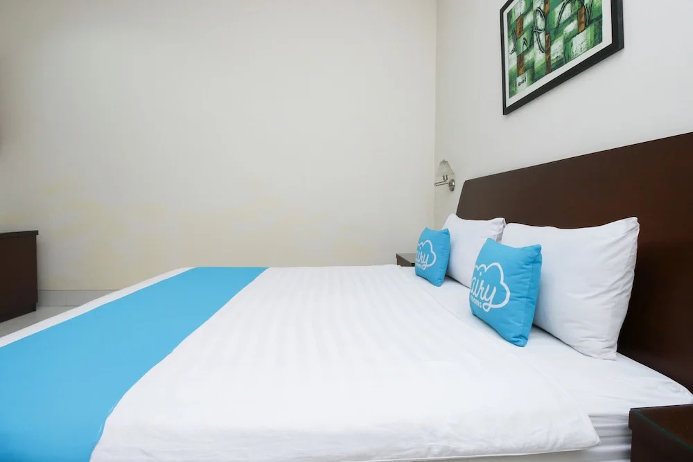 Airy Blok M Melawai Sepuluh 12 Jakarta