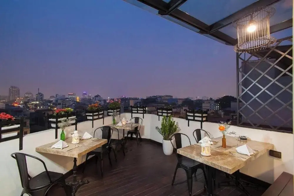 Serenity Diamond Hotel