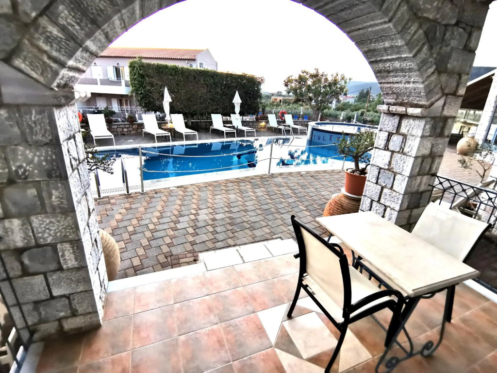 Taletos Apartments
