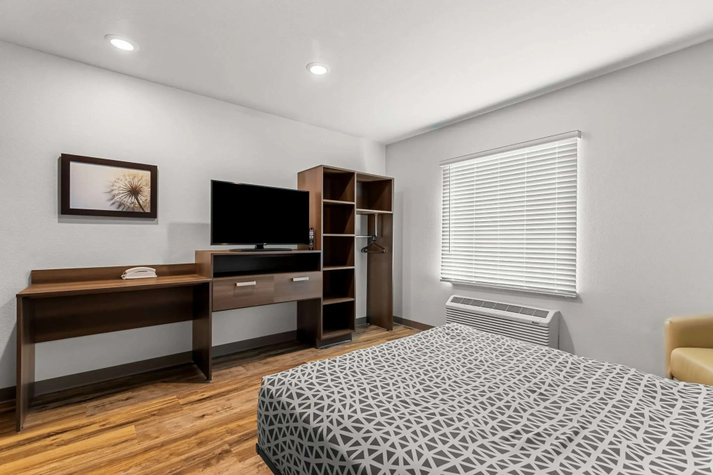 WoodSpring Suites Corona