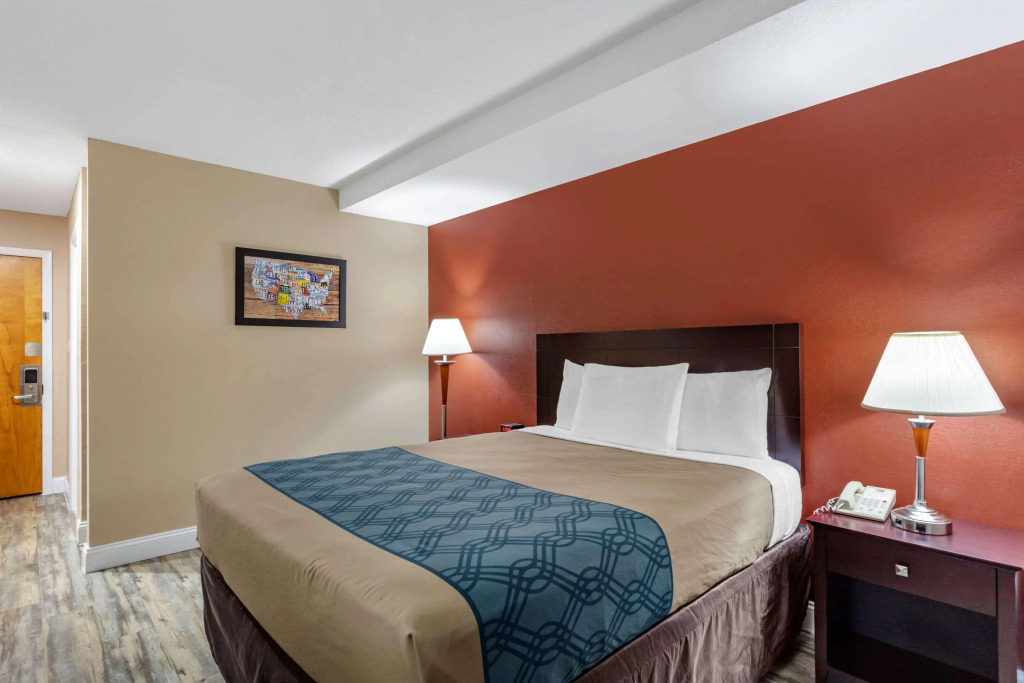 Econo Lodge Inn & Suites Old Saybrook - Westbrook