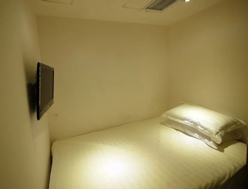 Cozy Hostel