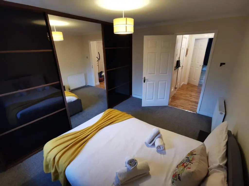 Glasgow Apartment