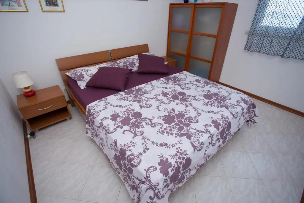 Charming modern house with the new swimming pool - apartment Maya 2