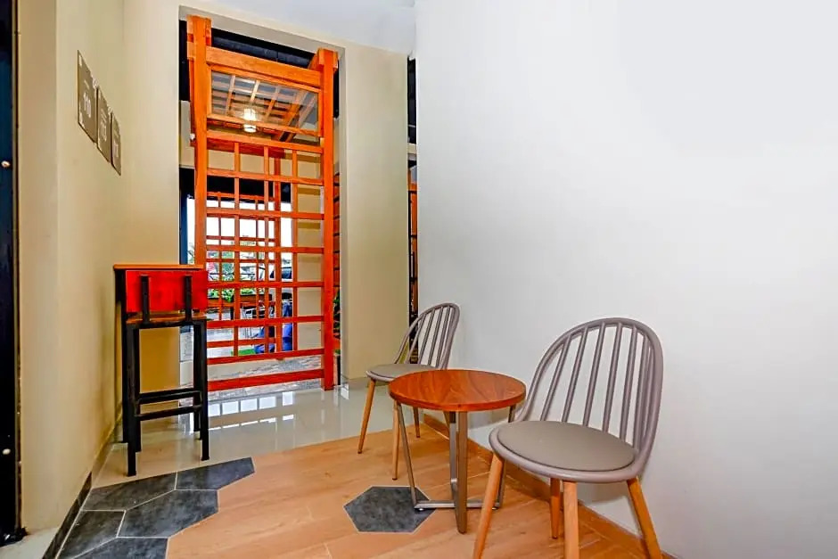 OYO Life 3273 Kanaan Residence