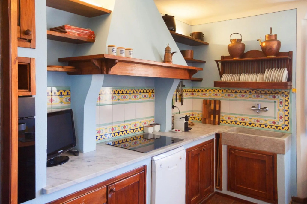 Historic house sleeping 8 with triple services in the center of Portoferraio with large terrace over-LA TERRAZZA DI NAPOLEONE
