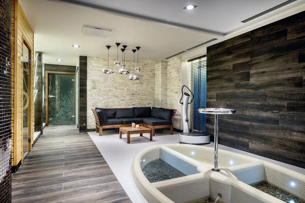 Villa Buki Pokoje & SPA