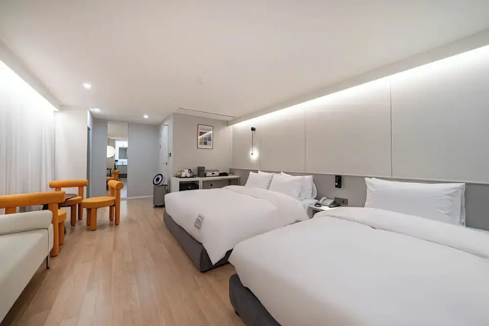 No 25 Hotel