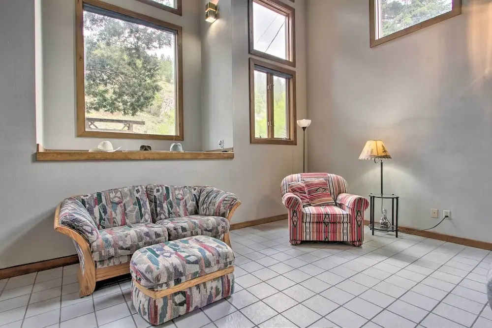 Historic Helena Retreat - Near Dtwn & Mt Helena!