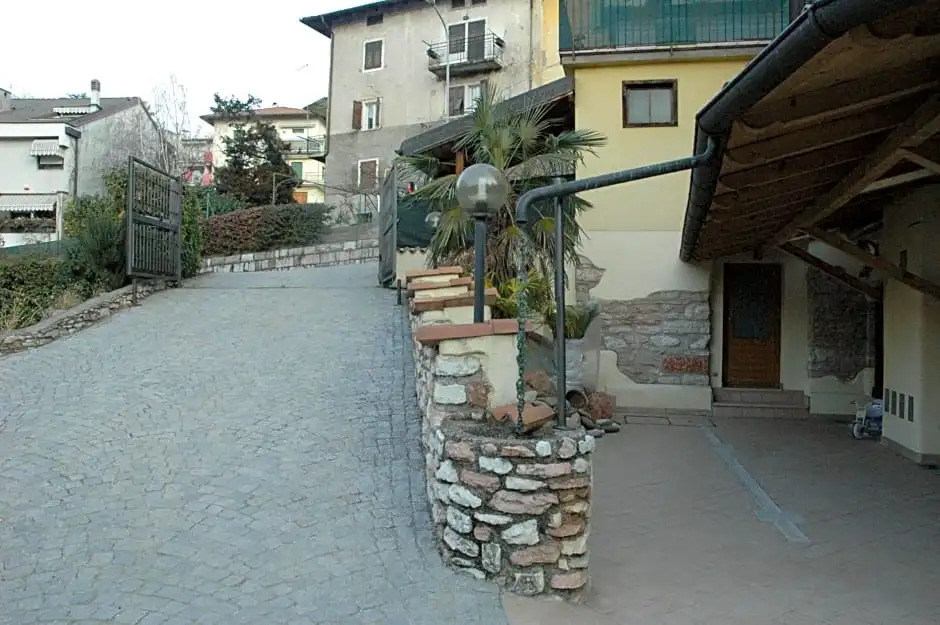 B&B Rosso Pila
