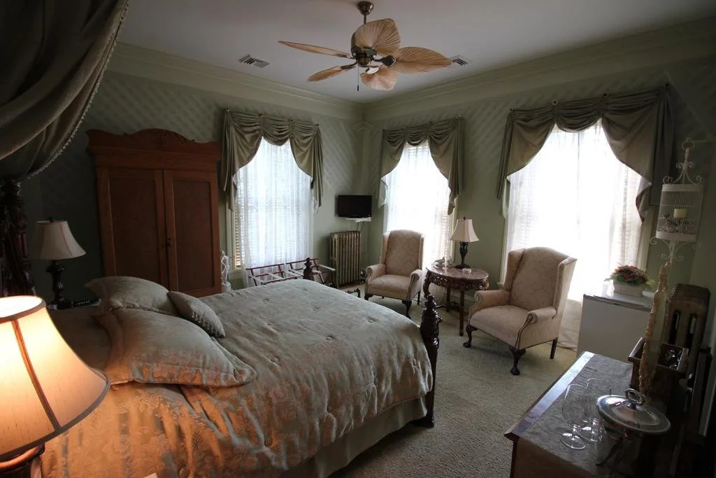 The Londonderry Inn