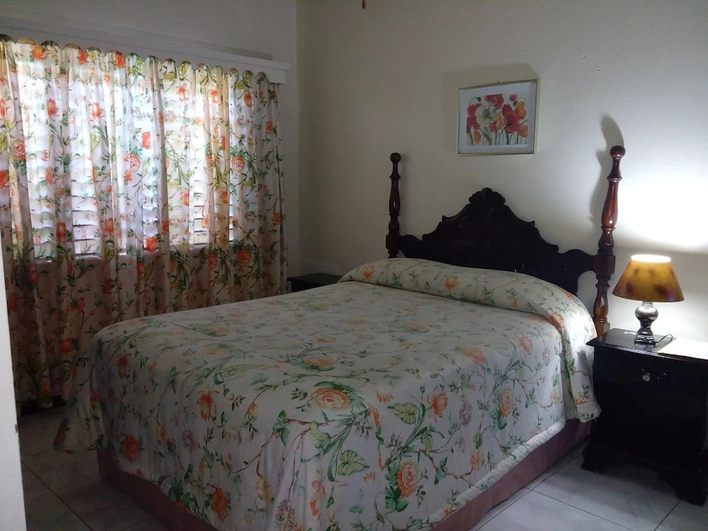 Comfort Kingdom Villa Bed & Breakfast