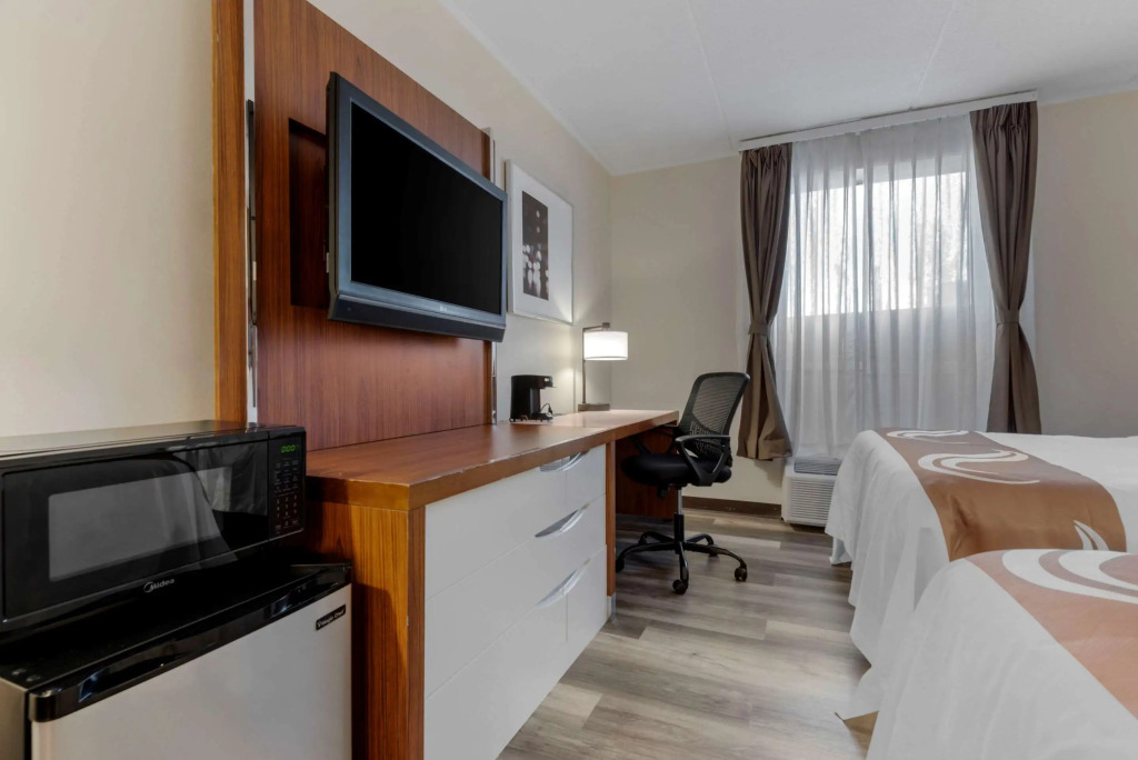 Quality Inn & Suites New Hartford - Utica