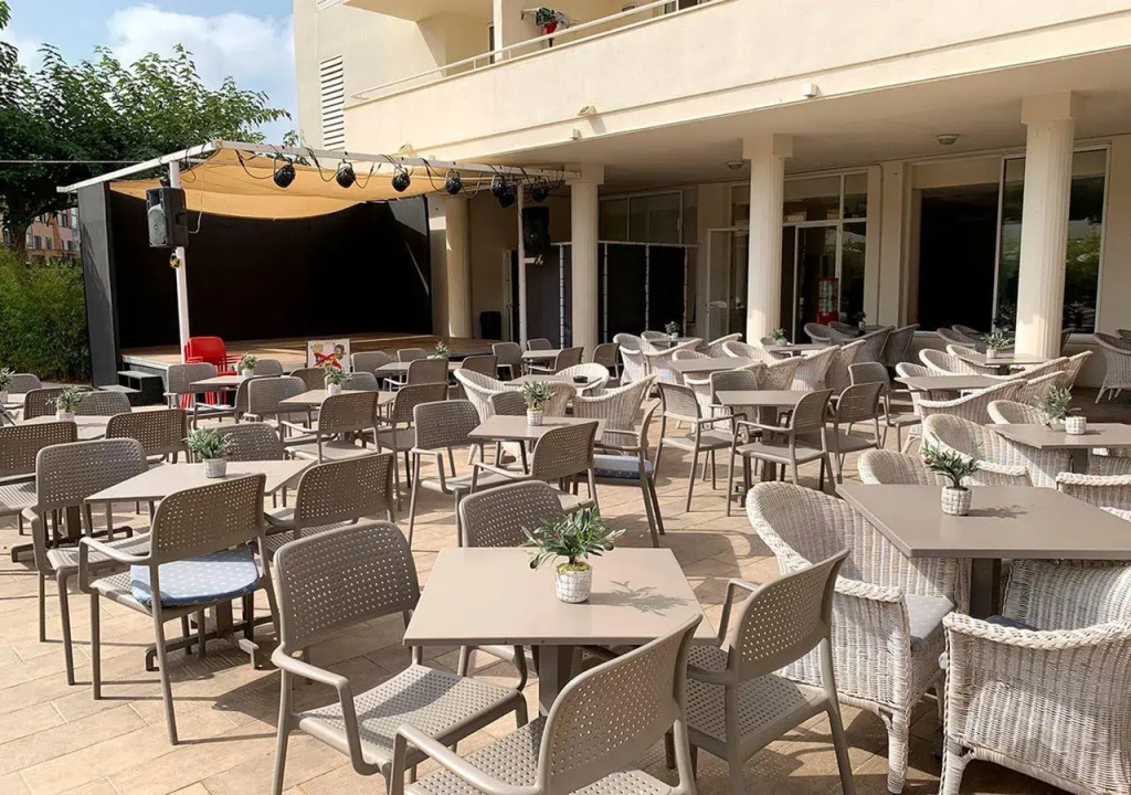Hotel Rosella affiliated by Intelier