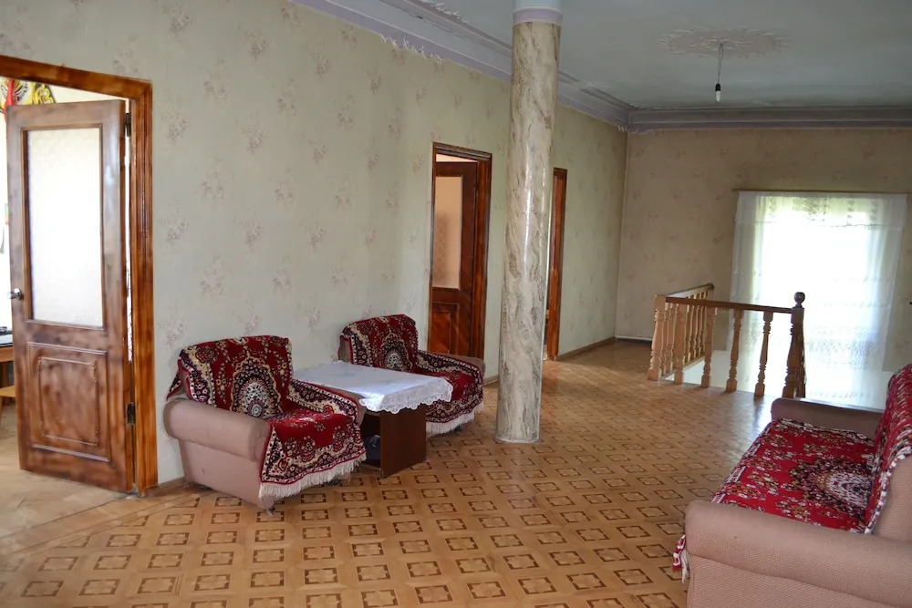 Serik & Geora Guesthouse