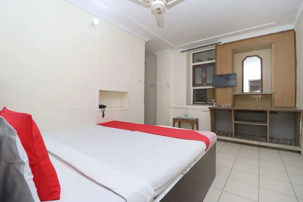 OYO 30274 Temple City Guest House