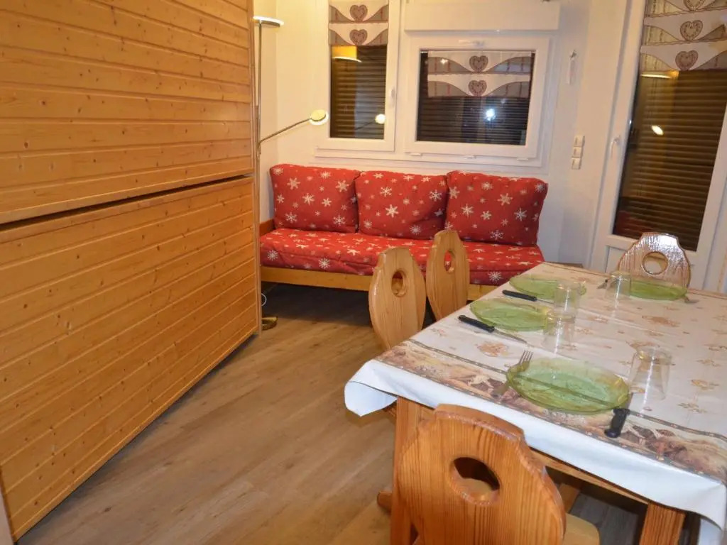 Appartement Les Menuires, 2 pièces, 4 personnes - FR-1-452-261