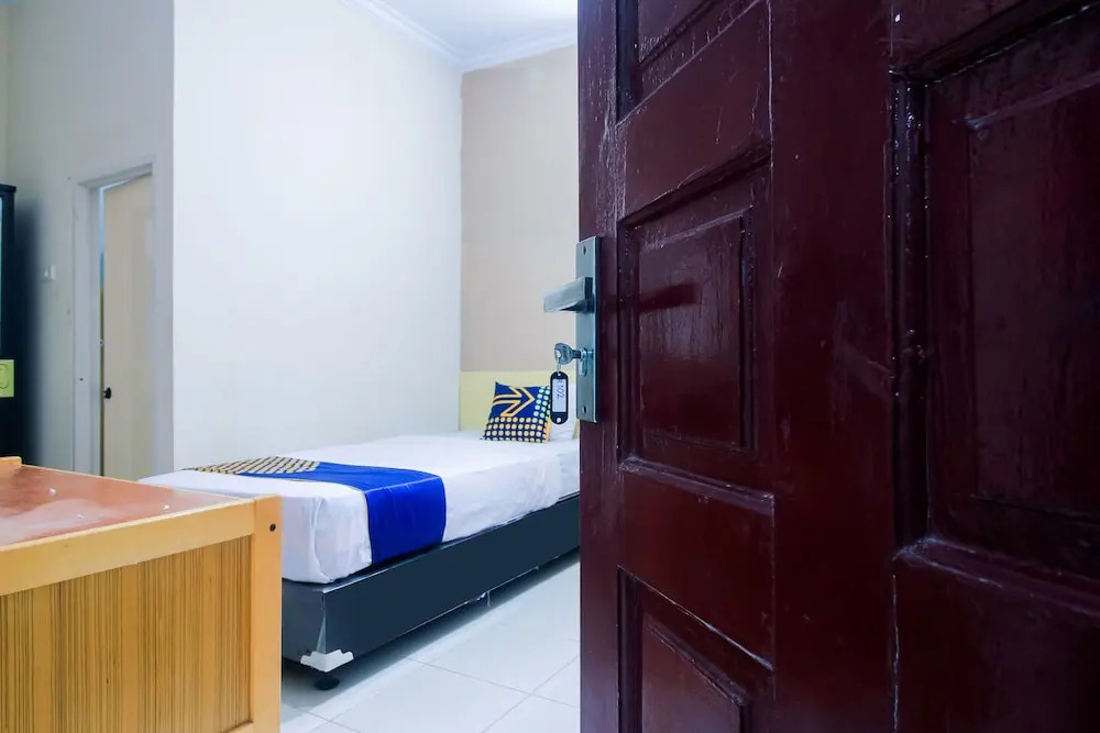 Berkah Homestay Syariah by OYO Rooms