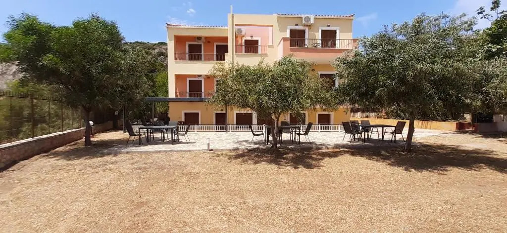 Savvas Apartments