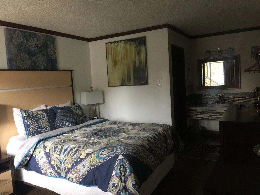 Dunes Motel - Bend