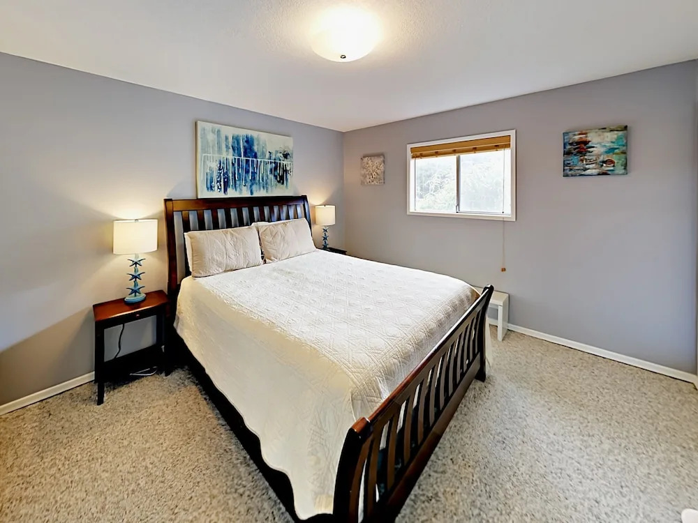 457 NW 57th St Home 2 Bedrooms 2 Bathrooms Home