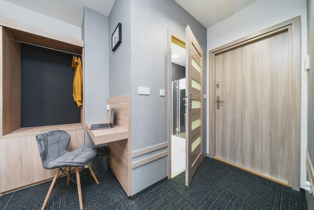 Aron Residence - by Upstairs