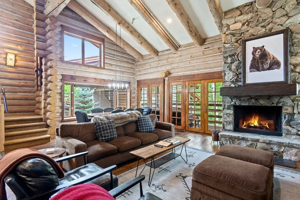 Pine Inn at Trail's End Lodge - Three Bedroom Residence with Den and Spa #5 3 Condo
