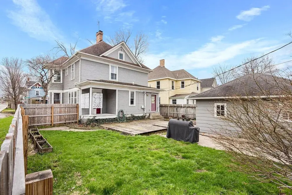 Historic Renovated Home Steps to Notre Dame 103