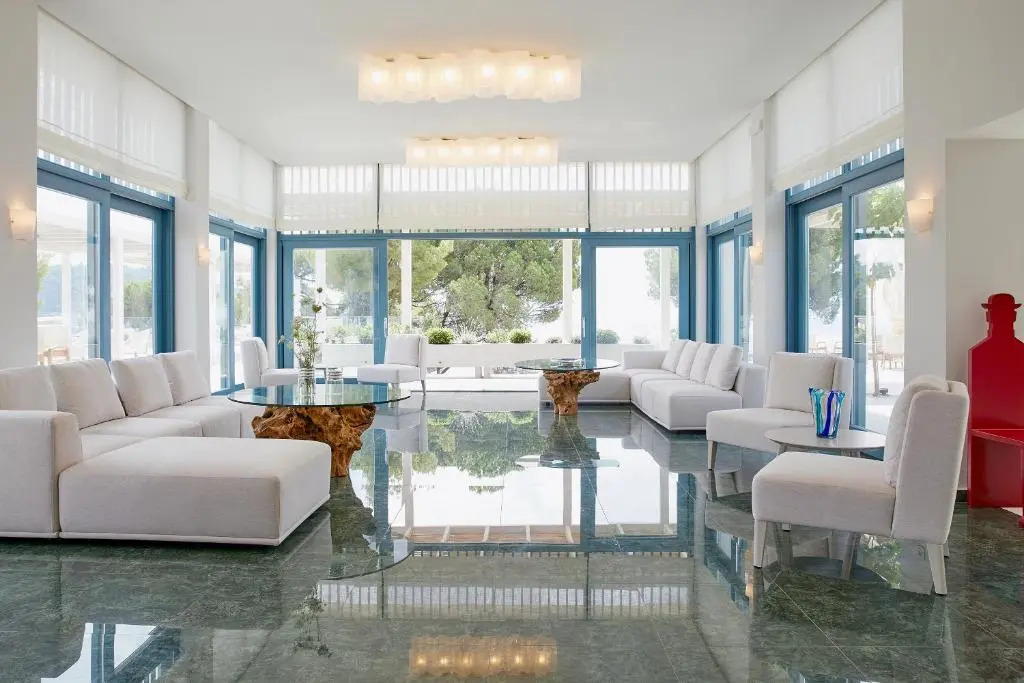 ELIVI Skiathos
