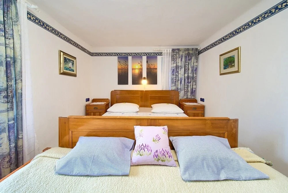 Villa Martina s bazenom,5 soba